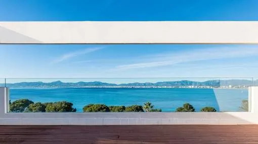 End-terrace house with sea views and views over the bay of Palma in Son Veri Nou End-terrace house with sea views and views over the bay of Palma in Son Veri Nou