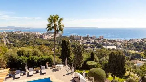 Noble manor house in Genova with spectacular views over the bay of Palma Noble manor house in Genova with spectacular views over the bay of Palma