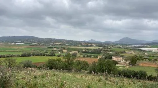 Exceptionally beautiful building plot in Manacor with spectacular views