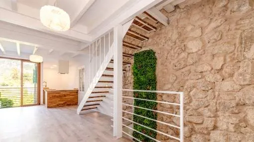 Newly-renovated, traditional Mallorcan house with lovely views in Valldemossa