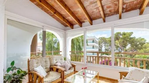 Charming villa with pool and touristic rental licence on the 1st sea line Charming villa with pool and touristic rental licence on the 1st sea line