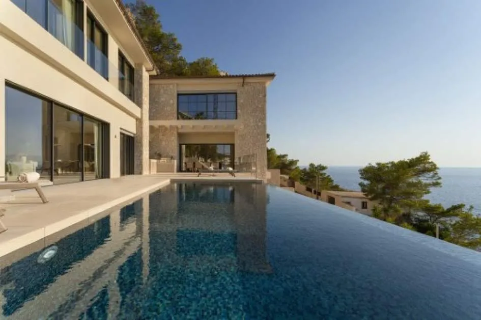 Luxurious, newly-built villa with breathtaking sea views in a prime location in Port Andratx