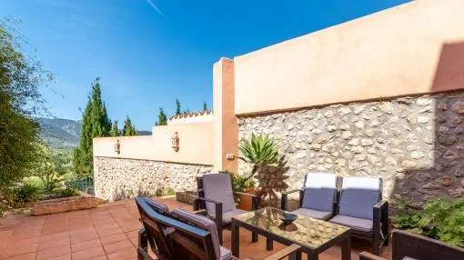 Village-house with patio, small garden and terrace in Moscari Village-house with patio, small garden and terrace in Moscari