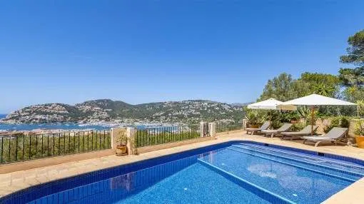 Classical Mallorcan-style finca in Port d'Andratx Classical Mallorcan-style finca in Port d'Andratx