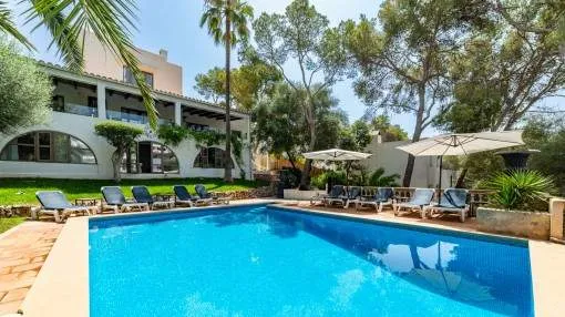 Gem of a property - elegant villa with pool and touristic rental licence in old Cala d'Or