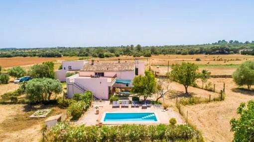 Charming finca surrounded by nature with pool and touristic rental licence in Inca Charming finca surrounded by nature with pool and touristic rental licence in Inca