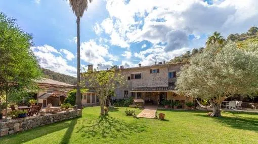 Country house close to the sea in Port de Soller Country house close to the sea in Port de Soller
