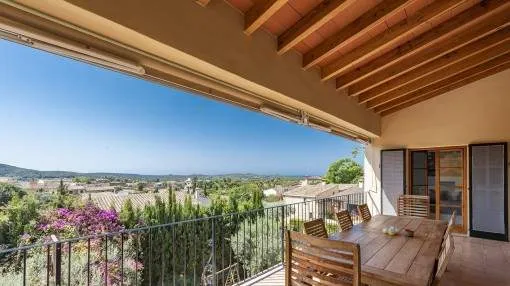 Quiet villa with panoramic views and holiday rental license n Calvia