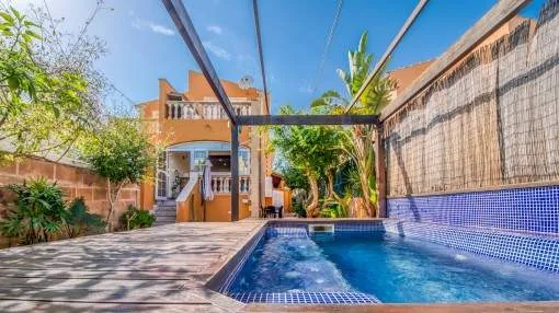 Comfortable semi-detached house with rental licence and pool near to the beach in Barcares, Alcudia
