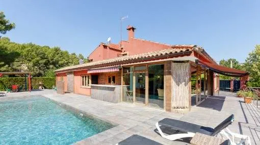 Sensational villa with pool and wonderful external area in Esporles Sensational villa with pool and wonderful external area in Esporles