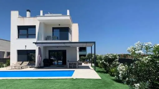 Modern villa with heated pool in a wonderful location in Sa Rapita Modern villa with heated pool in a wonderful location in Sa Rapita