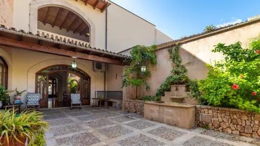 Magnificent 17th-century town-house in the centre of Campos Magnificent 17th-century town-house in the centre of Campos