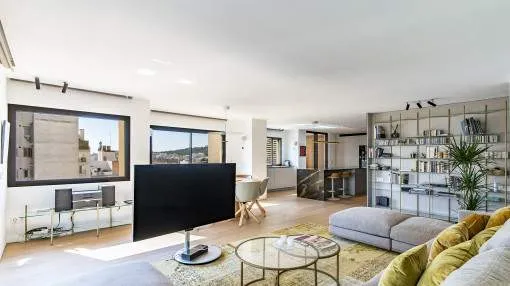 Spacious apartment with sea views in Santa Catalina