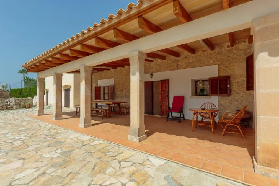 Fantastic country house in walking distance to the sandy beach of Port Pollença