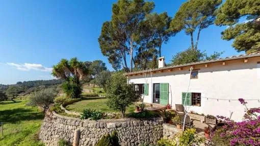 Enchanting, finca-style village-house with wonderful views on the outskirts of Selva