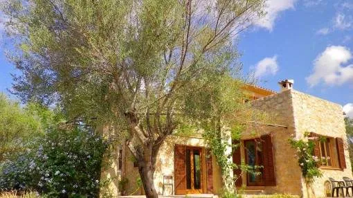 Beautiful and modernly-furnished finca surrounded by nature in Manacor