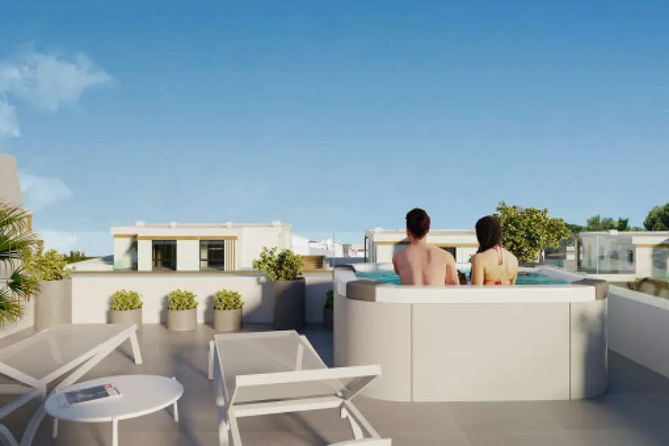 Luxury new construction semi-detached houses with all amenities in Cala Ratjada
