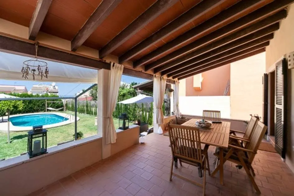 Well maintained house in Bahía Azul - Llucmajor - perfect for investment