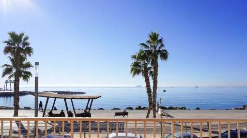 Luxurious apartment on the first sea line with 2 terraces and breathtaking views over the bay of Portixol Luxurious apartment on the first sea line with 2 terraces and breathtaking views over the bay of Portixol
