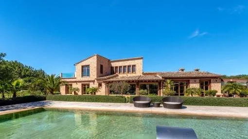 Imposing, high-quality finca near Llucmajor Imposing, high-quality finca near Llucmajor