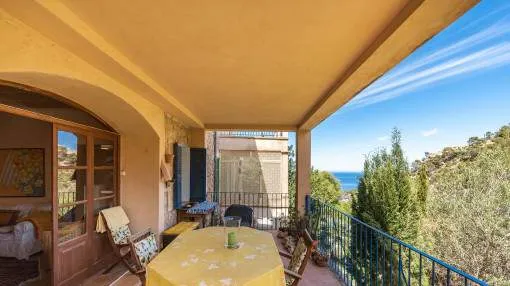 Wonderful ground-floor apartment with spectacular views in Banyalbufar Wonderful ground-floor apartment with spectacular views in Banyalbufar