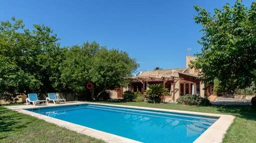 Charming, self-sufficient finca with pool on a very large plot of land with ample privacy near to St. Margalida