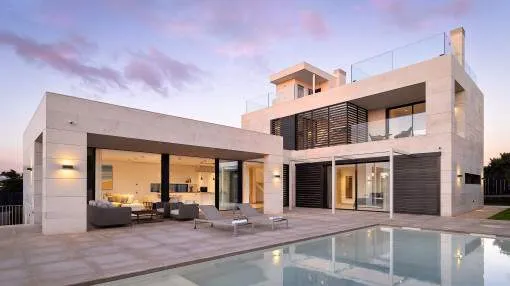 Luxury new construction villa with sea view and pool in Puig de Ros Luxury new construction villa with sea view and pool in Puig de Ros