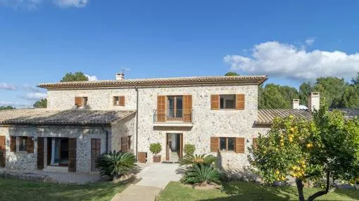 Mediterranean villa with touristic rental licence in Nova Santa Ponsa Mediterranean villa with touristic rental licence in Nova Santa Ponsa