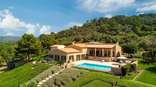Wonderful Finca with mountain and landscape views in Sant Llorenç des Cardassar Wonderful Finca with mountain and landscape views in Sant Llorenç des Cardassar