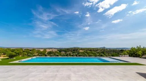 Newly-built finca in central Mallorca with wonderful sweeping views Newly-built finca in central Mallorca with wonderful sweeping views