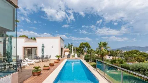 Mediterranean villa standing on a level plot in a prime location in Nova Santa Ponsa Mediterranean villa standing on a level plot in a prime location in Nova Santa Ponsa