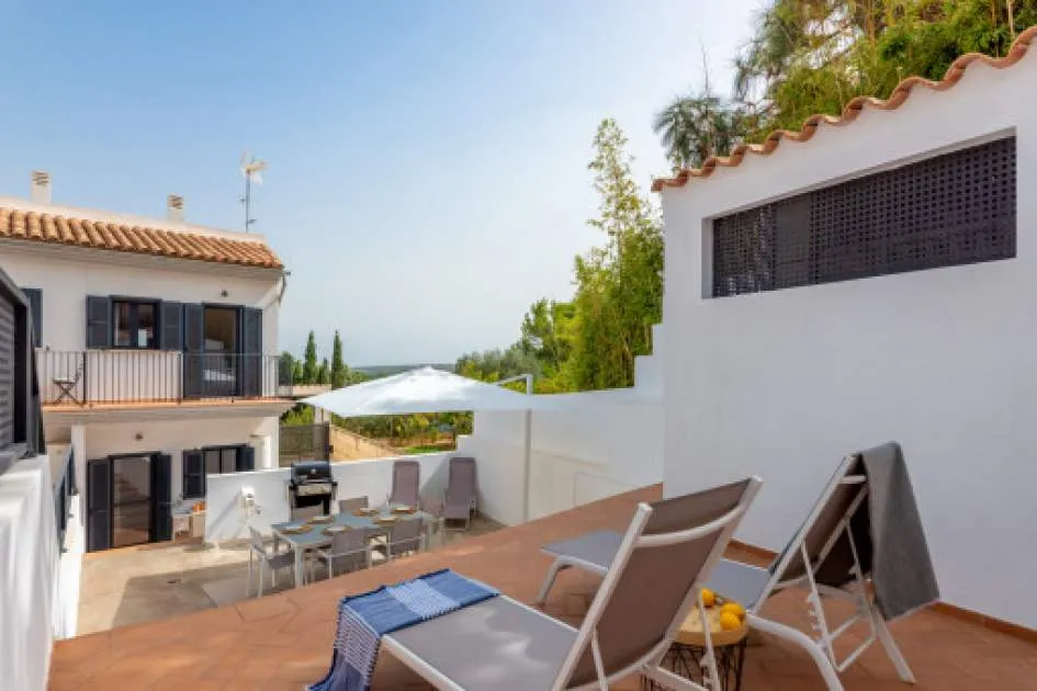 Wonderful newly-built house with large terrace and underground parking in Maria de la Salut