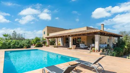Mediterranean finca with separate guest apartment, pool and beautiful views near Ses Salines