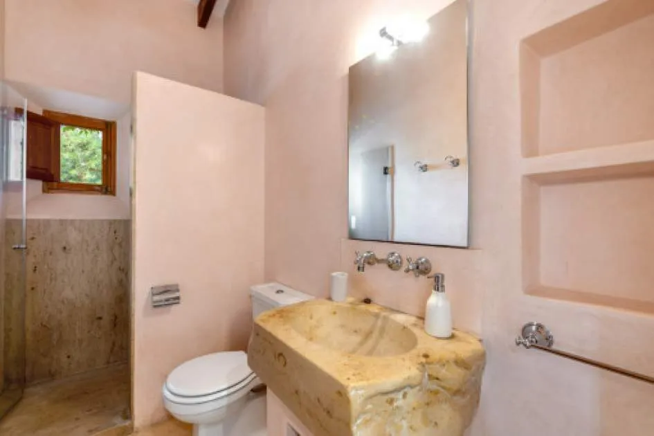 Stylishly-furnished traditional finca between Arta and Sant Llorenc with panoramic views, ample privacy and modern comfort for rent from November to May
