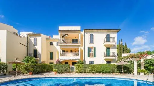 Smart, well-equipped apartment in a small complex with pool in Port de Pollenca