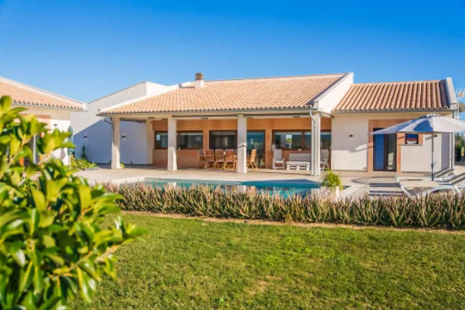 Modern, stylish finca with pool, lovely views and great privacy in a quiet area of Sa Pobla