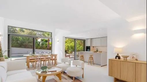 High-quality renovated villa with sought-after holiday rental license in Nova Santa Ponsa