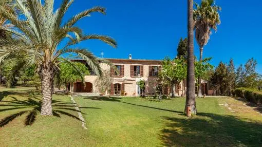 Traditional finca with pool and olive grove near Vilafranca