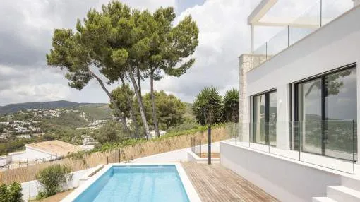 Modern newly built villa with fantastic sea views in Portals Nous