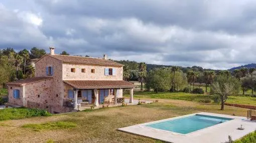 Exclusive natural stone finca with pool and panoramic views in Algaida Exclusive natural stone finca with pool and panoramic views in Algaida