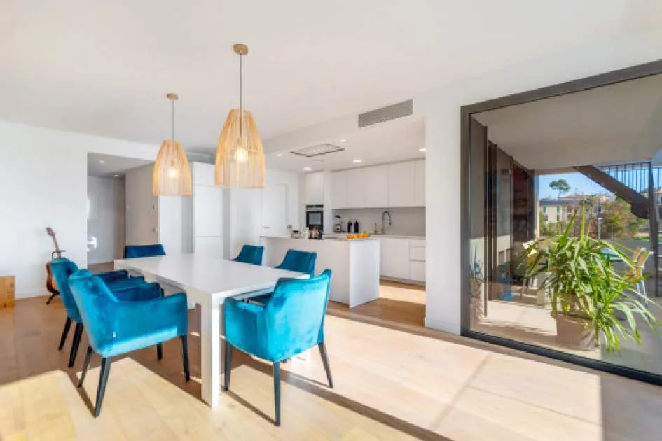 Impressive penthouse with large rooftop terrace near Son Vida Impressive penthouse with large rooftop terrace near Son Vida