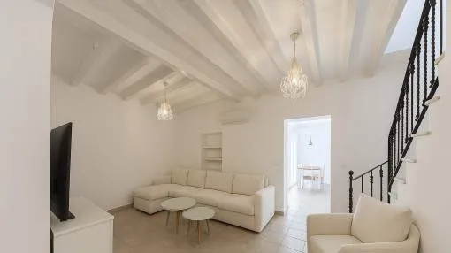 Stylish refurbished townhouse near the centre of Pollença, walking distance to the square Stylish refurbished townhouse near the centre of Pollença, walking distance to the square