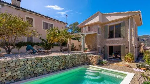 Exquisite villa with sea views and pool in Port des Canonge, just a few steps from the beach