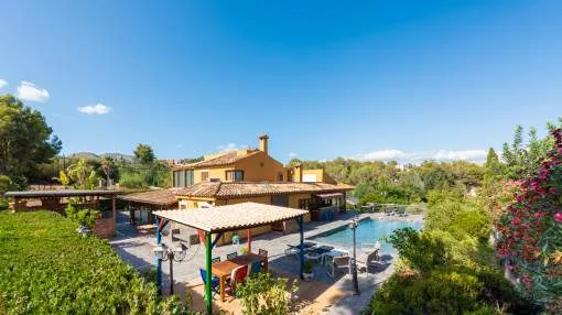 Sensational finca with pool and wonderful external area in Esporles
