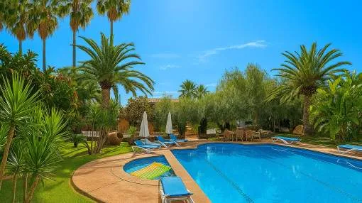 Well-kept finca near Alcúdia - vacation license, event house, paddle court and large swimming pool