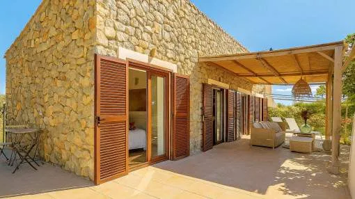 Well-kept energy self-sufficient finca with pool, vacation rental license on the edge of Campanet