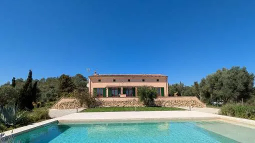 Quietly located finca with stunning views and pool near Sineu - ideal for nature lovers