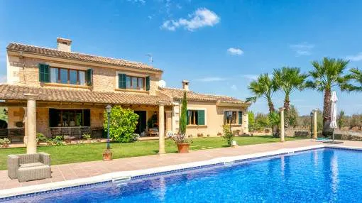 Stylish natural stone finca with spacious pool and Mediterranean garden close to Manacor - only 6 minutes from the Rafa Nadal International School