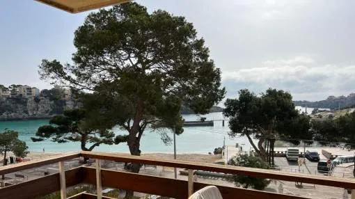Apartment in First Sea Line near the Beach of Porto Cristo