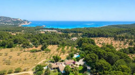 Private finca estate in Capdepera with two houses and two pools, walking distance to Cala Agulla